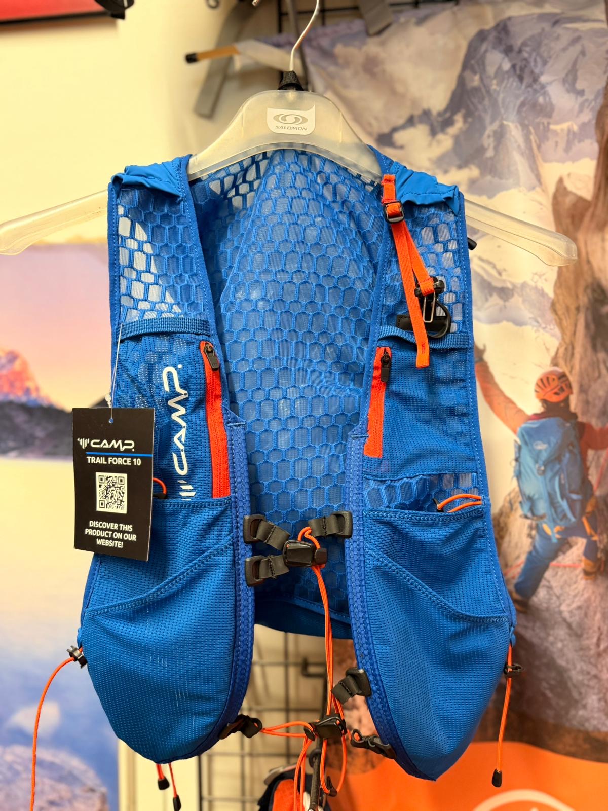 Gilet d'hydratation Camp Trail Force 10 bleu, vue de face